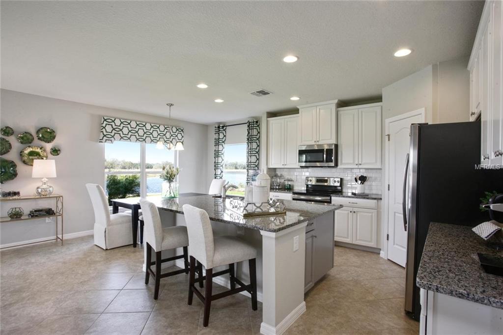 255 WHIRLAWAY DRIVE, DAVENPORT, Florida 33837, 5 Bedrooms Bedrooms, 9 Rooms Rooms,3 BathroomsBathrooms,Residential,For sale,WHIRLAWAY,W7631881