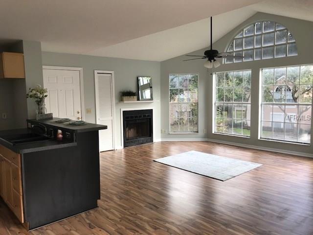 662 YOUNGSTOWN PARKWAY, ALTAMONTE SPRINGS, Florida 32714, 2 Bedrooms Bedrooms, 5 Rooms Rooms,2 BathroomsBathrooms,Residential,For sale,YOUNGSTOWN,O5549033