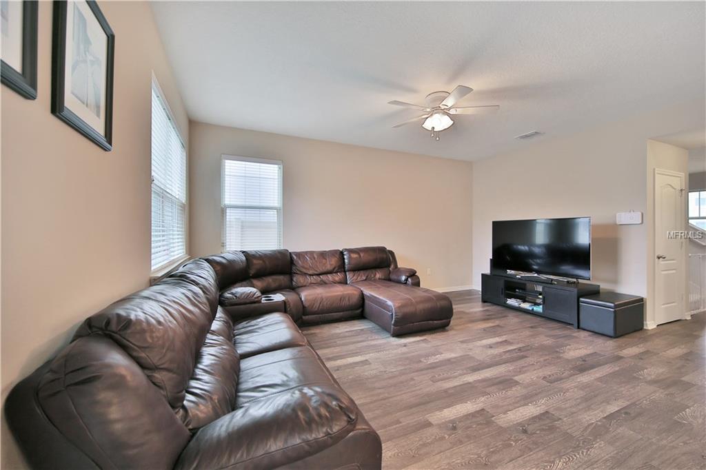 14414 BREDA CENTER LOOP, WINTER GARDEN, Florida 34787, 4 Bedrooms Bedrooms, 10 Rooms Rooms,2 BathroomsBathrooms,Residential,For sale,BREDA CENTER,O5555601