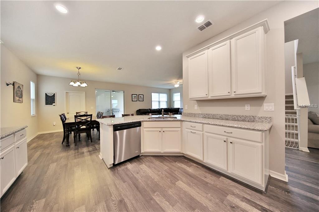 14414 BREDA CENTER LOOP, WINTER GARDEN, Florida 34787, 4 Bedrooms Bedrooms, 10 Rooms Rooms,2 BathroomsBathrooms,Residential,For sale,BREDA CENTER,O5555601