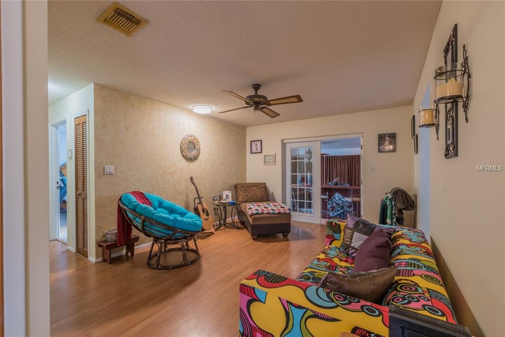 7269 CATAMARAN DRIVE, ORLANDO, Florida 32835, 3 Bedrooms Bedrooms, 7 Rooms Rooms,2 BathroomsBathrooms,Residential,For sale,CATAMARAN,G4851679