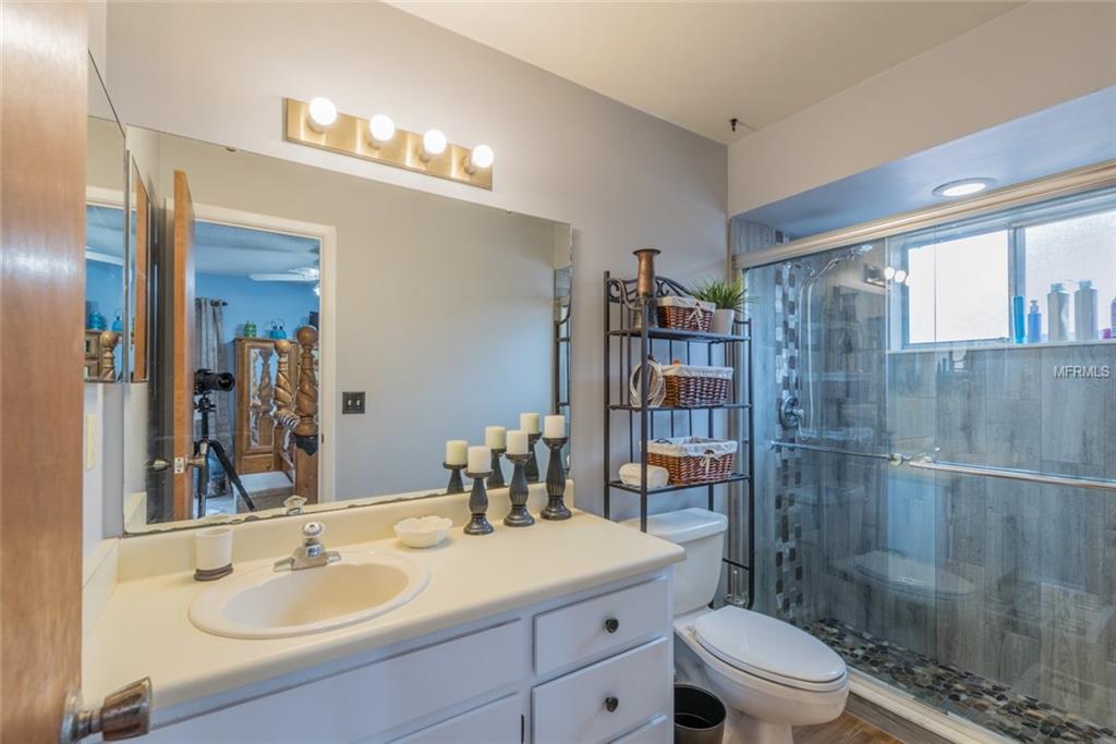 7269 CATAMARAN DRIVE, ORLANDO, Florida 32835, 3 Bedrooms Bedrooms, 7 Rooms Rooms,2 BathroomsBathrooms,Residential,For sale,CATAMARAN,G4851679