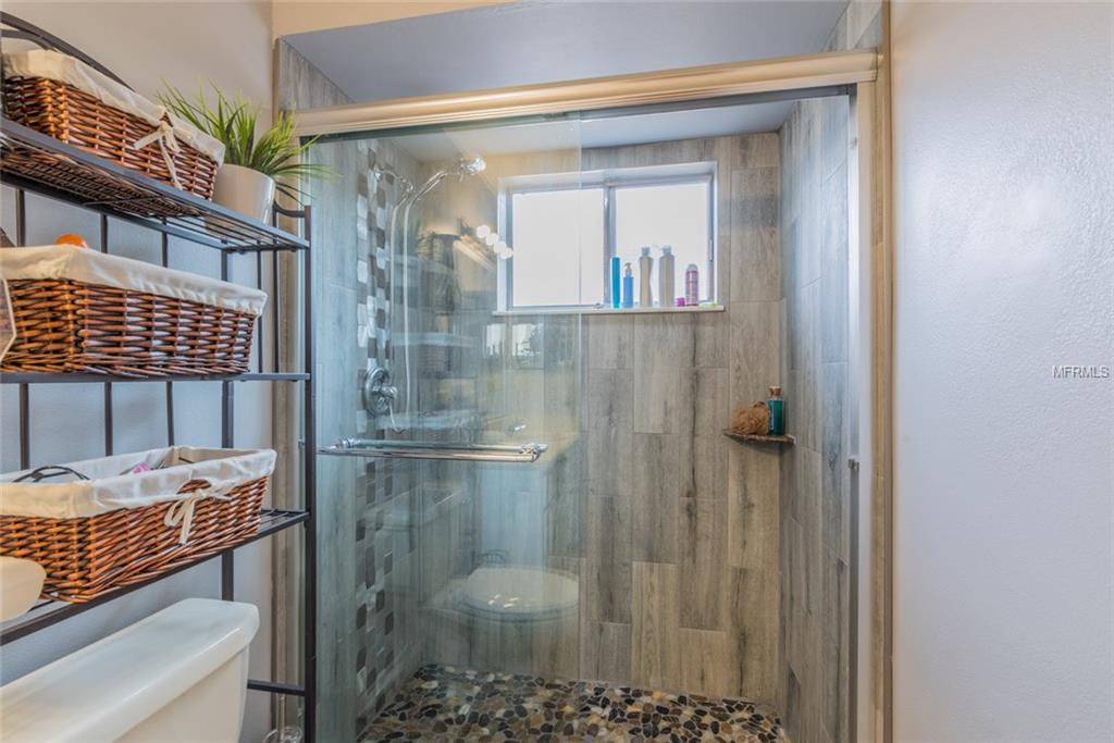 7269 CATAMARAN DRIVE, ORLANDO, Florida 32835, 3 Bedrooms Bedrooms, 7 Rooms Rooms,2 BathroomsBathrooms,Residential,For sale,CATAMARAN,G4851679