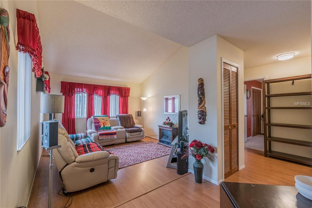 7269 CATAMARAN DRIVE, ORLANDO, Florida 32835, 3 Bedrooms Bedrooms, 7 Rooms Rooms,2 BathroomsBathrooms,Residential,For sale,CATAMARAN,G4851679