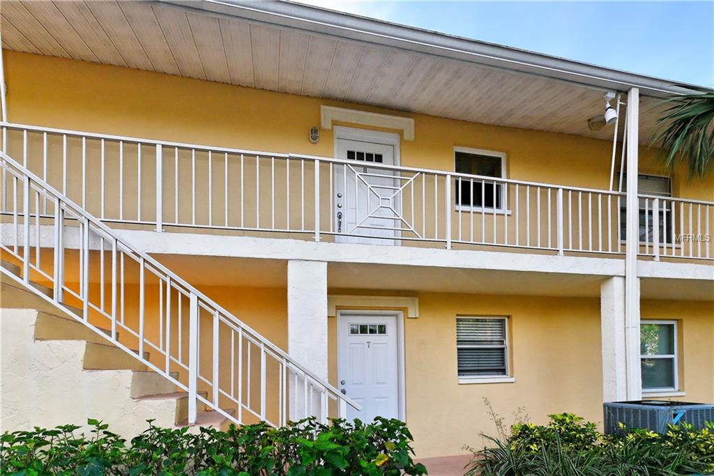 930 LA COSTA CIRCLE, SARASOTA, Florida 34237, 2 Bedrooms Bedrooms, 5 Rooms Rooms,2 BathroomsBathrooms,Residential,For sale,LA COSTA,A4208430