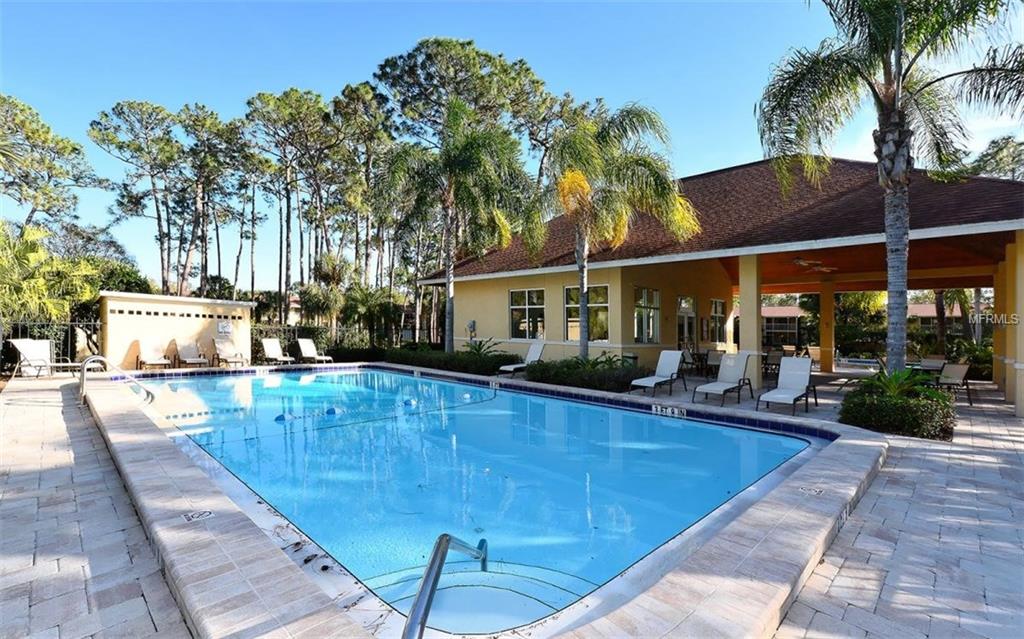 930 LA COSTA CIRCLE, SARASOTA, Florida 34237, 2 Bedrooms Bedrooms, 5 Rooms Rooms,2 BathroomsBathrooms,Residential,For sale,LA COSTA,A4208430