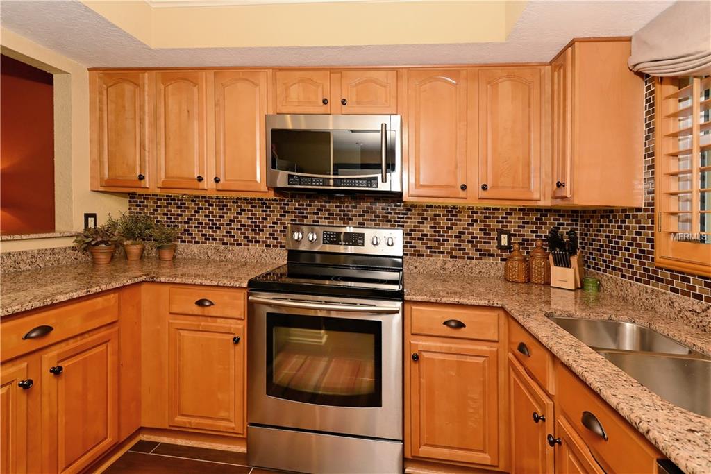 930 LA COSTA CIRCLE, SARASOTA, Florida 34237, 2 Bedrooms Bedrooms, 5 Rooms Rooms,2 BathroomsBathrooms,Residential,For sale,LA COSTA,A4208430