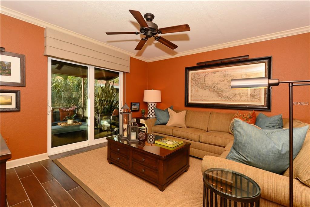 930 LA COSTA CIRCLE, SARASOTA, Florida 34237, 2 Bedrooms Bedrooms, 5 Rooms Rooms,2 BathroomsBathrooms,Residential,For sale,LA COSTA,A4208430