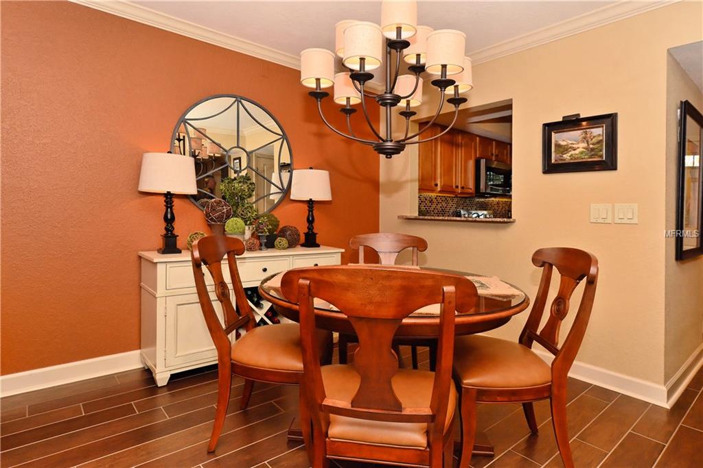 930 LA COSTA CIRCLE, SARASOTA, Florida 34237, 2 Bedrooms Bedrooms, 5 Rooms Rooms,2 BathroomsBathrooms,Residential,For sale,LA COSTA,A4208430