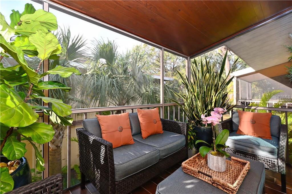 930 LA COSTA CIRCLE, SARASOTA, Florida 34237, 2 Bedrooms Bedrooms, 5 Rooms Rooms,2 BathroomsBathrooms,Residential,For sale,LA COSTA,A4208430