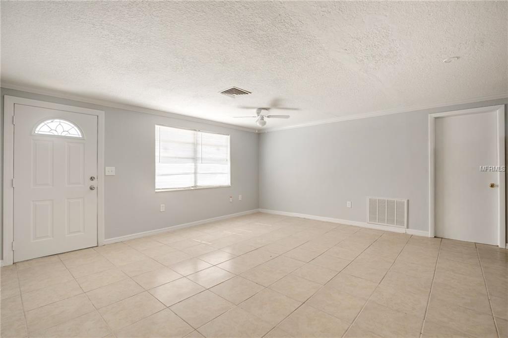 6307 SUTHERLAND AVENUE, NEW PORT RICHEY, Florida 34653, 2 Bedrooms Bedrooms, 3 Rooms Rooms,1 BathroomBathrooms,Residential,For sale,SUTHERLAND,U7846298