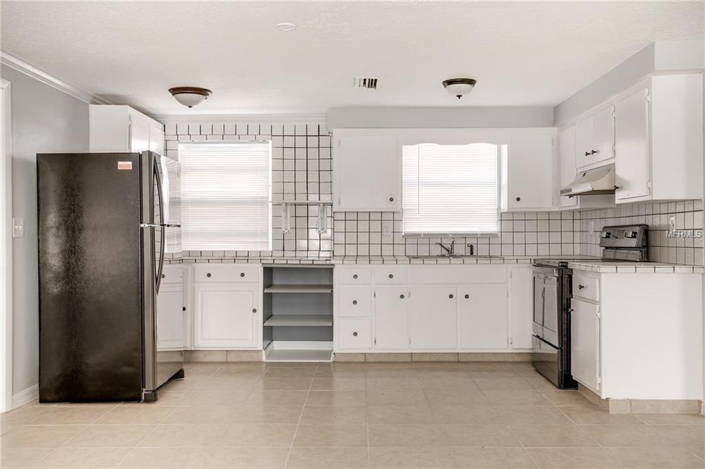 6307 SUTHERLAND AVENUE, NEW PORT RICHEY, Florida 34653, 2 Bedrooms Bedrooms, 3 Rooms Rooms,1 BathroomBathrooms,Residential,For sale,SUTHERLAND,U7846298