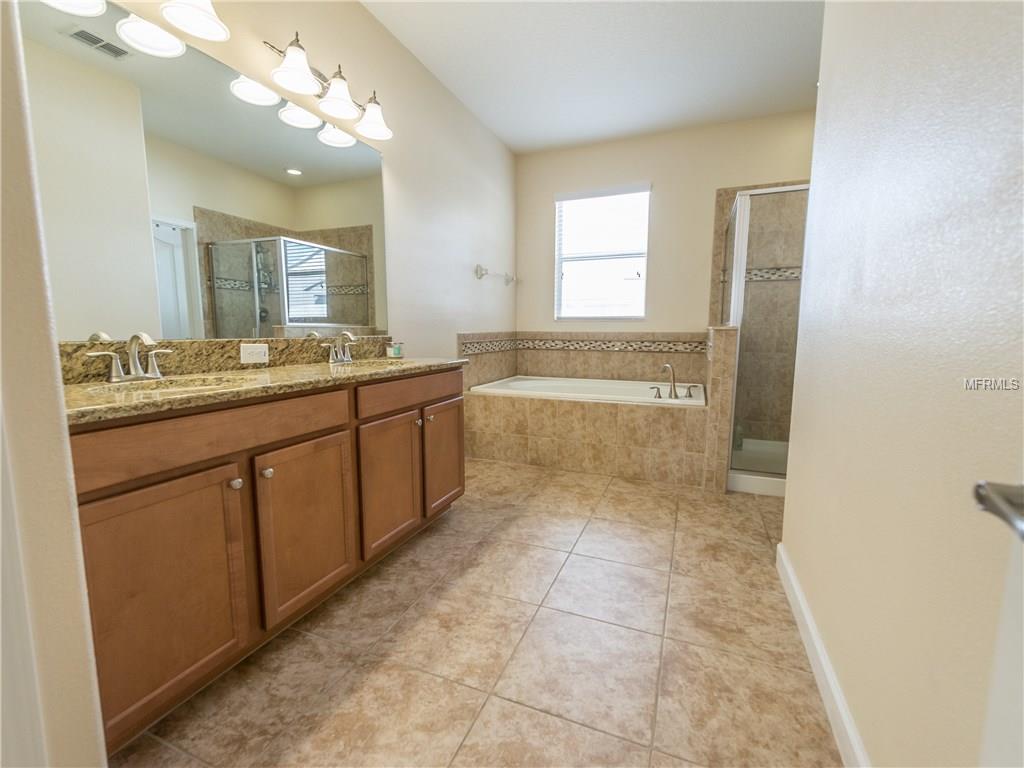 6103 SUNSET ISLE DRIVE, WINTER GARDEN, Florida 34787, 5 Bedrooms Bedrooms, 12 Rooms Rooms,3 BathroomsBathrooms,Residential,For sale,SUNSET ISLE,O5560706