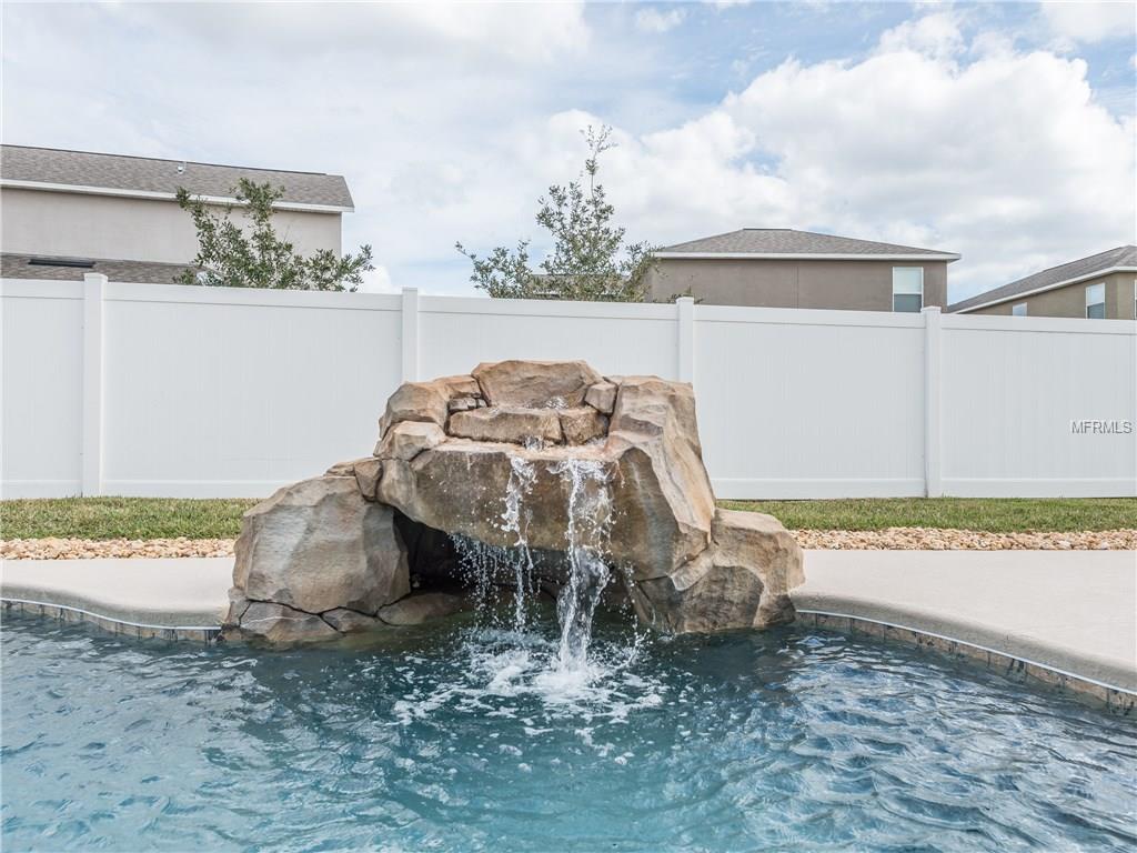 6103 SUNSET ISLE DRIVE, WINTER GARDEN, Florida 34787, 5 Bedrooms Bedrooms, 12 Rooms Rooms,3 BathroomsBathrooms,Residential,For sale,SUNSET ISLE,O5560706