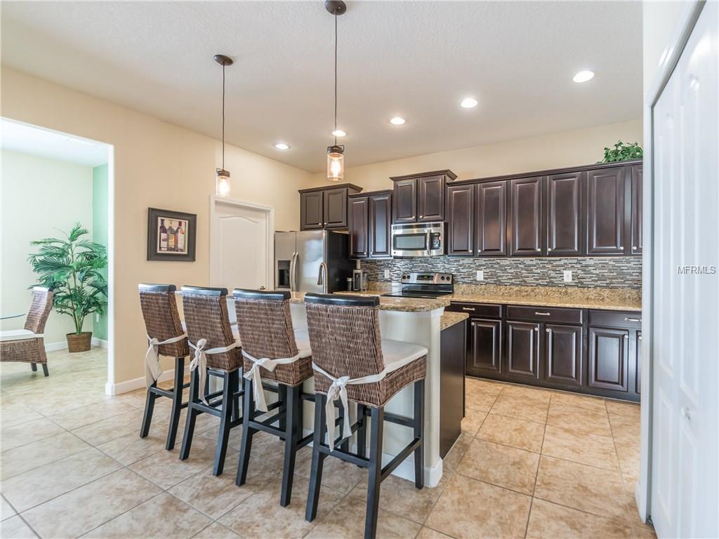 6103 SUNSET ISLE DRIVE, WINTER GARDEN, Florida 34787, 5 Bedrooms Bedrooms, 12 Rooms Rooms,3 BathroomsBathrooms,Residential,For sale,SUNSET ISLE,O5560706