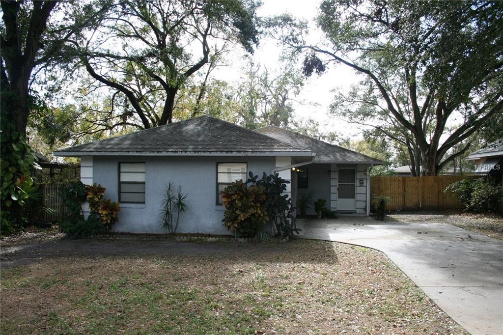 921 LAKEHURST STREET, LAKELAND, Florida 33805, 2 Bedrooms Bedrooms, 3 Rooms Rooms,2 BathroomsBathrooms,Residential,For sale,LAKEHURST,U7847571