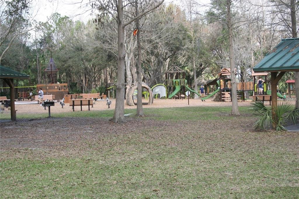 921 LAKEHURST STREET, LAKELAND, Florida 33805, 2 Bedrooms Bedrooms, 3 Rooms Rooms,2 BathroomsBathrooms,Residential,For sale,LAKEHURST,U7847571