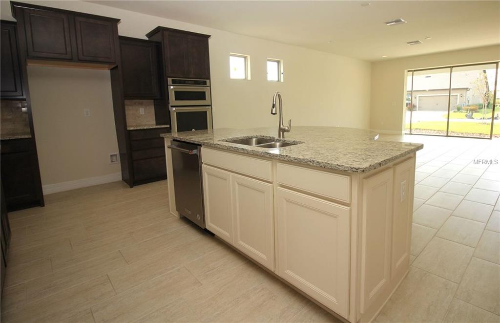 13000 PAYTON STREET, ODESSA, Florida 33556, 4 Bedrooms Bedrooms, 8 Rooms Rooms,3 BathroomsBathrooms,Residential,For sale,PAYTON,T2872640