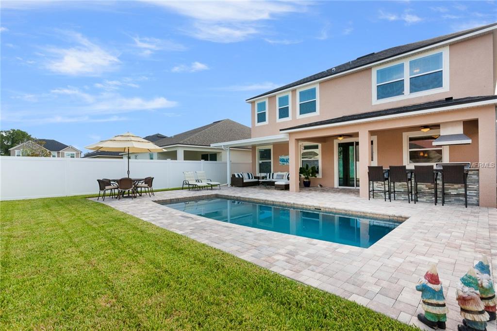 4971 LONGMEADOW PARK STREET, ORLANDO, Florida 32811, 4 Bedrooms Bedrooms, 9 Rooms Rooms,2 BathroomsBathrooms,Residential,For sale,LONGMEADOW PARK,O5539997