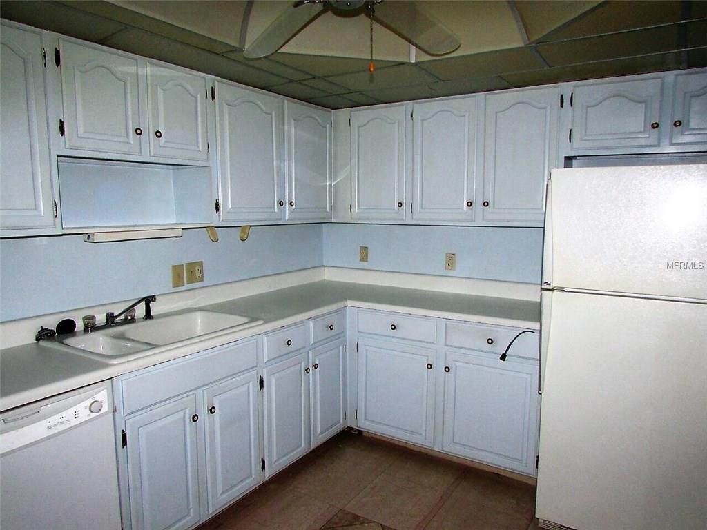 935 N HALIFAX AVENUE, DAYTONA BEACH, Florida 32118, 2 Bedrooms Bedrooms, 6 Rooms Rooms,2 BathroomsBathrooms,Residential,For sale,HALIFAX,O5549045