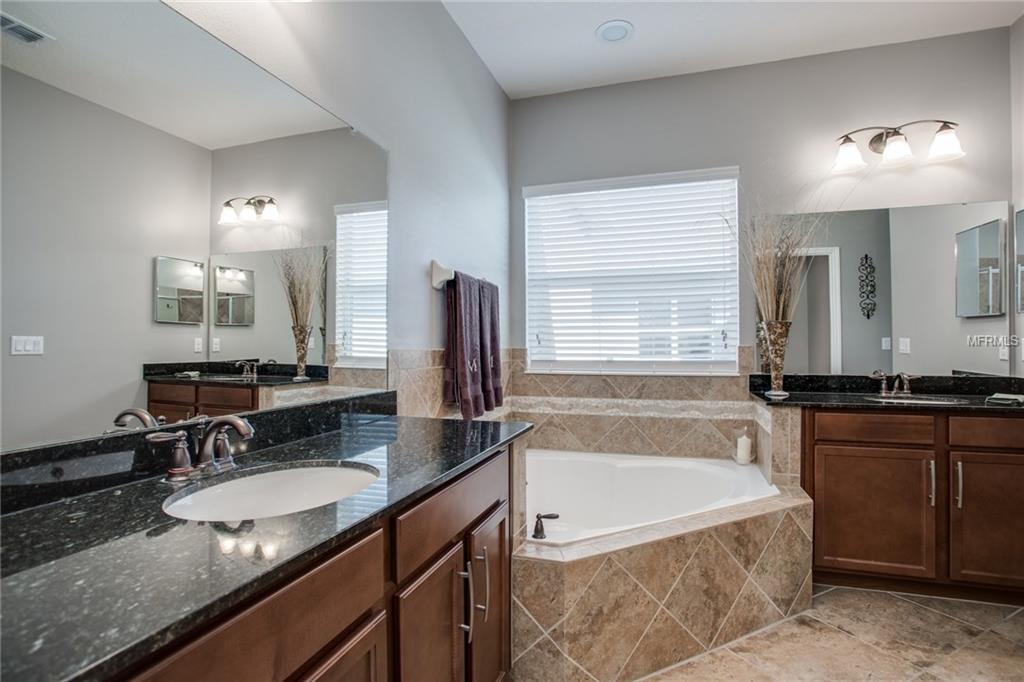 15646 GRANLUND STREET, WINTER GARDEN, Florida 34787, 5 Bedrooms Bedrooms, 13 Rooms Rooms,3 BathroomsBathrooms,Residential,For sale,GRANLUND,O5552951