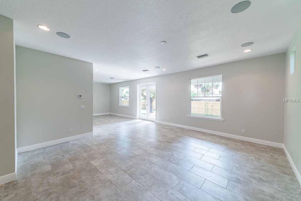 4014 W NORTH B STREET, TAMPA, Florida 33609, 4 Bedrooms Bedrooms, 4 Rooms Rooms,2 BathroomsBathrooms,Residential,For sale,NORTH B,T2922421