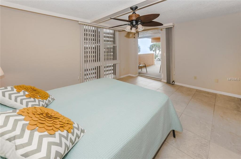 16308 GULF BOULEVARD, REDINGTON BEACH, Florida 33708, 2 Bedrooms Bedrooms, 6 Rooms Rooms,2 BathroomsBathrooms,Residential,For sale,GULF,U7844384