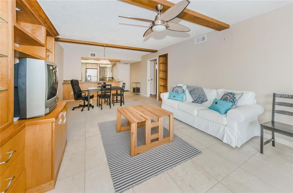 16308 GULF BOULEVARD, REDINGTON BEACH, Florida 33708, 2 Bedrooms Bedrooms, 6 Rooms Rooms,2 BathroomsBathrooms,Residential,For sale,GULF,U7844384