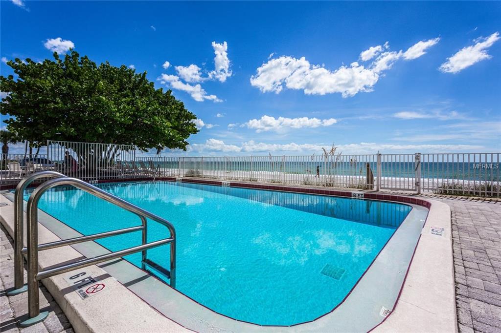 16308 GULF BOULEVARD, REDINGTON BEACH, Florida 33708, 2 Bedrooms Bedrooms, 6 Rooms Rooms,2 BathroomsBathrooms,Residential,For sale,GULF,U7844384
