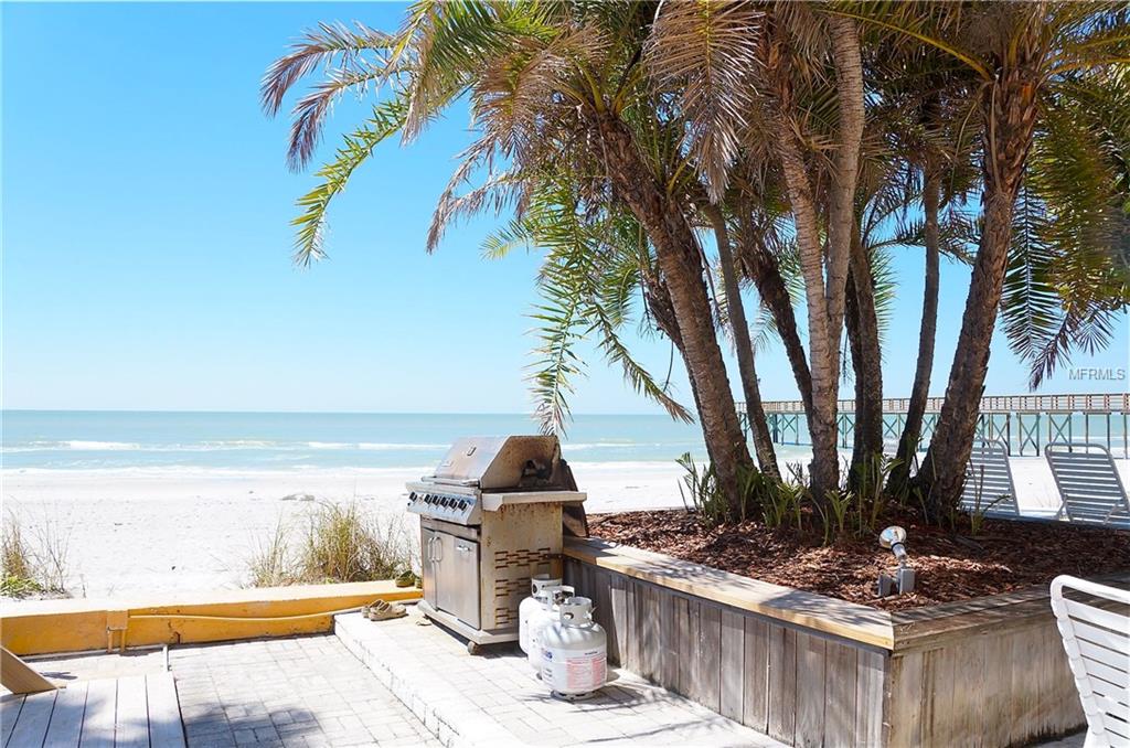 16308 GULF BOULEVARD, REDINGTON BEACH, Florida 33708, 2 Bedrooms Bedrooms, 6 Rooms Rooms,2 BathroomsBathrooms,Residential,For sale,GULF,U7844384