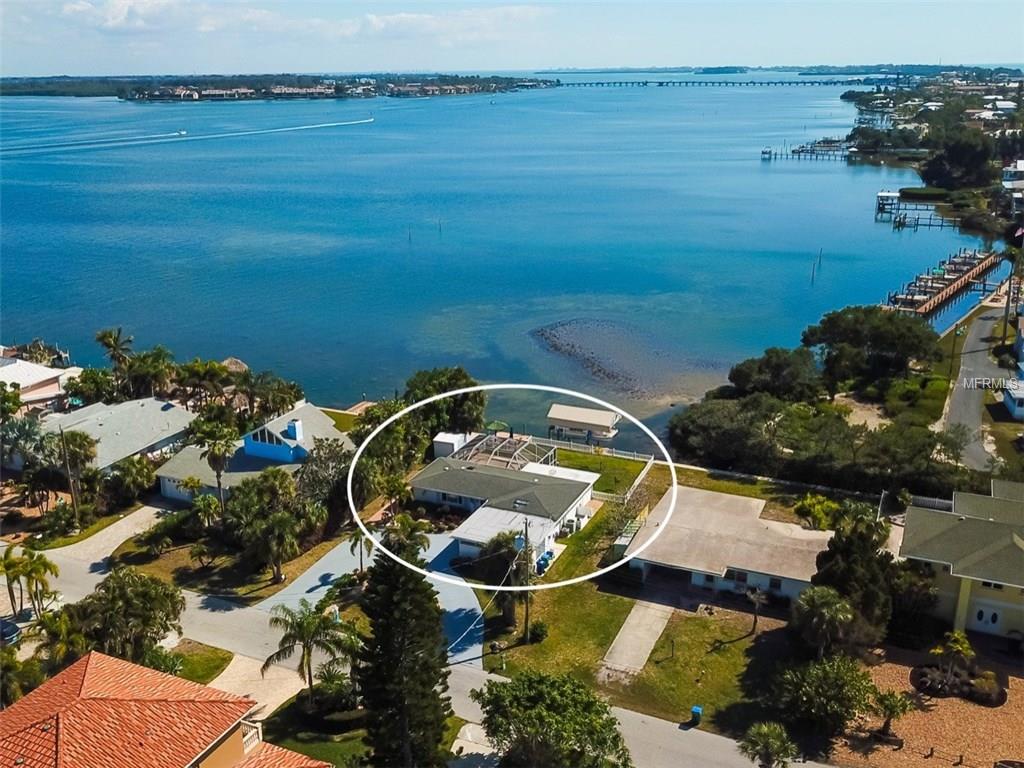 509 BAYVIEW DRIVE, HOLMES BEACH, Florida 34217, 3 Bedrooms Bedrooms, 5 Rooms Rooms,3 BathroomsBathrooms,Residential,For sale,BAYVIEW,A4208049