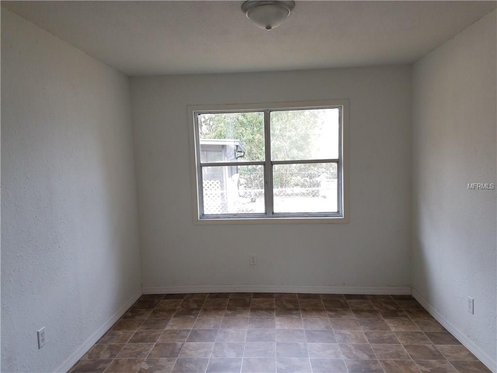 1323 RENEE AVENUE, ORLANDO, Florida 32825, 3 Bedrooms Bedrooms, 5 Rooms Rooms,1 BathroomBathrooms,Residential,For sale,RENEE,O5559277