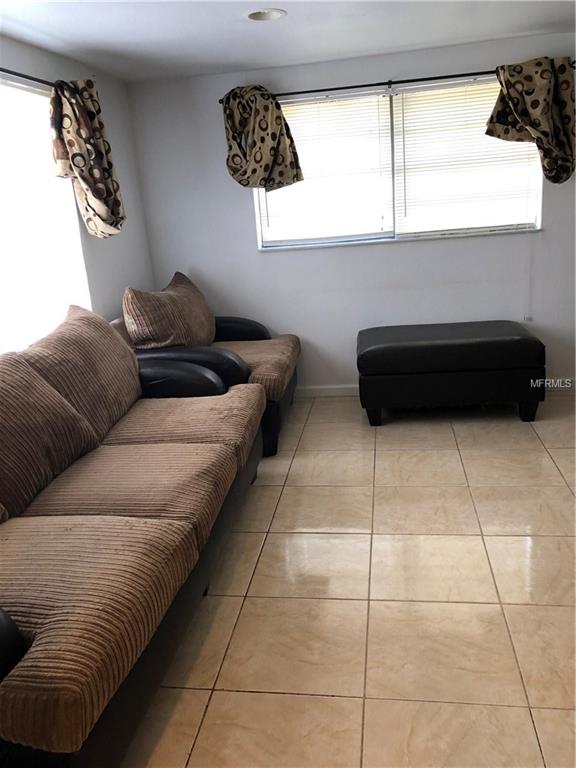 139 HIGHLAND AVENUE, AUBURNDALE, Florida 33823, 4 Bedrooms Bedrooms, 6 Rooms Rooms,2 BathroomsBathrooms,Residential,For sale,HIGHLAND,L4725380