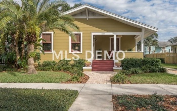 5707 N MIAMI AVENUE, TAMPA, Florida 33604, 2 Bedrooms Bedrooms, 8 Rooms Rooms,2 BathroomsBathrooms,Residential,For sale,MIAMI,T2927678