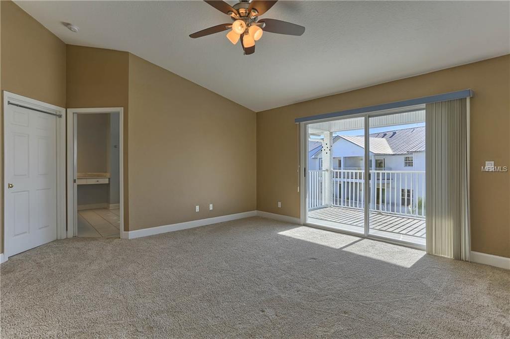 100 YACHT CLUB CIRCLE, NORTH REDINGTON BEACH, Florida 33708, 3 Bedrooms Bedrooms, 6 Rooms Rooms,2 BathroomsBathrooms,Residential,For sale,YACHT CLUB,U7831502