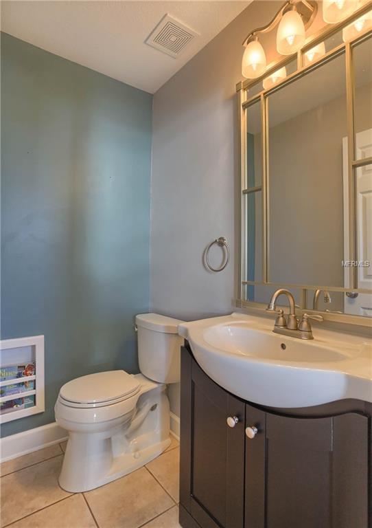 100 YACHT CLUB CIRCLE, NORTH REDINGTON BEACH, Florida 33708, 3 Bedrooms Bedrooms, 6 Rooms Rooms,2 BathroomsBathrooms,Residential,For sale,YACHT CLUB,U7831502