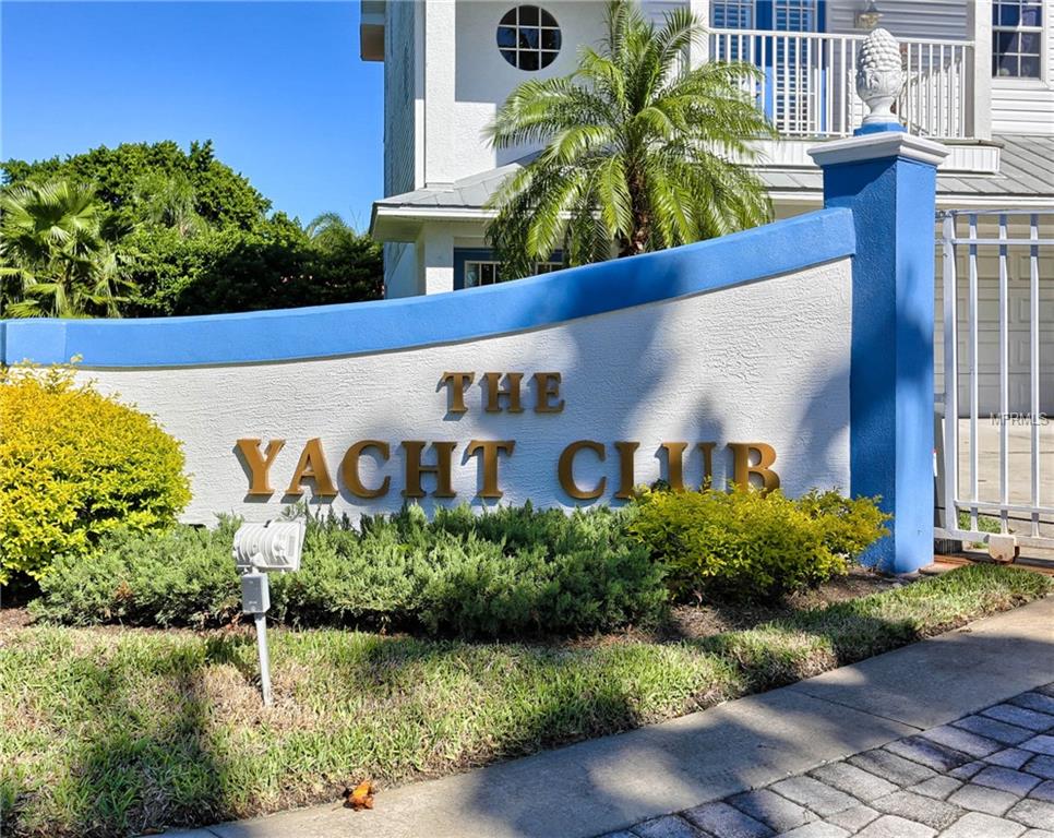 100 YACHT CLUB CIRCLE, NORTH REDINGTON BEACH, Florida 33708, 3 Bedrooms Bedrooms, 6 Rooms Rooms,2 BathroomsBathrooms,Residential,For sale,YACHT CLUB,U7831502