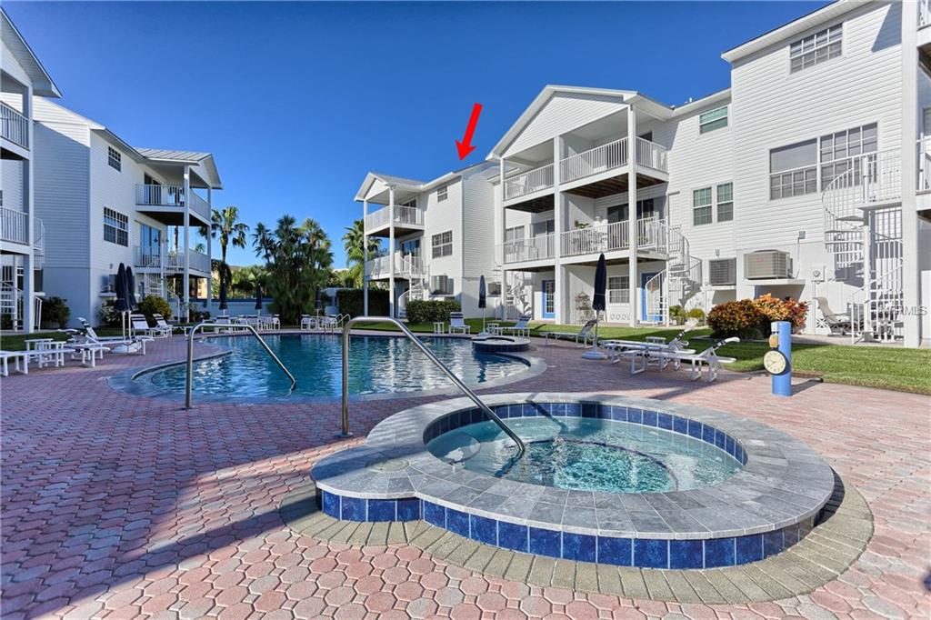 100 YACHT CLUB CIRCLE, NORTH REDINGTON BEACH, Florida 33708, 3 Bedrooms Bedrooms, 6 Rooms Rooms,2 BathroomsBathrooms,Residential,For sale,YACHT CLUB,U7831502