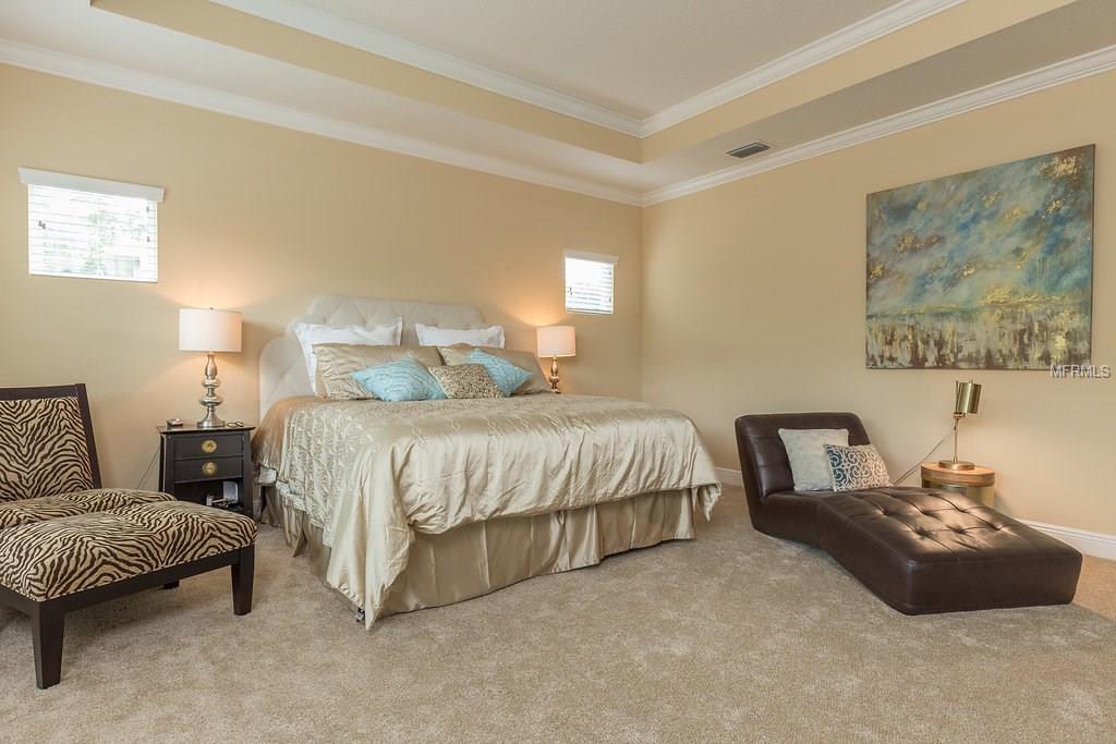 5217 W CLEVELAND STREET, TAMPA, Florida 33609, 4 Bedrooms Bedrooms, 8 Rooms Rooms,3 BathroomsBathrooms,Residential,For sale,CLEVELAND,U7834391