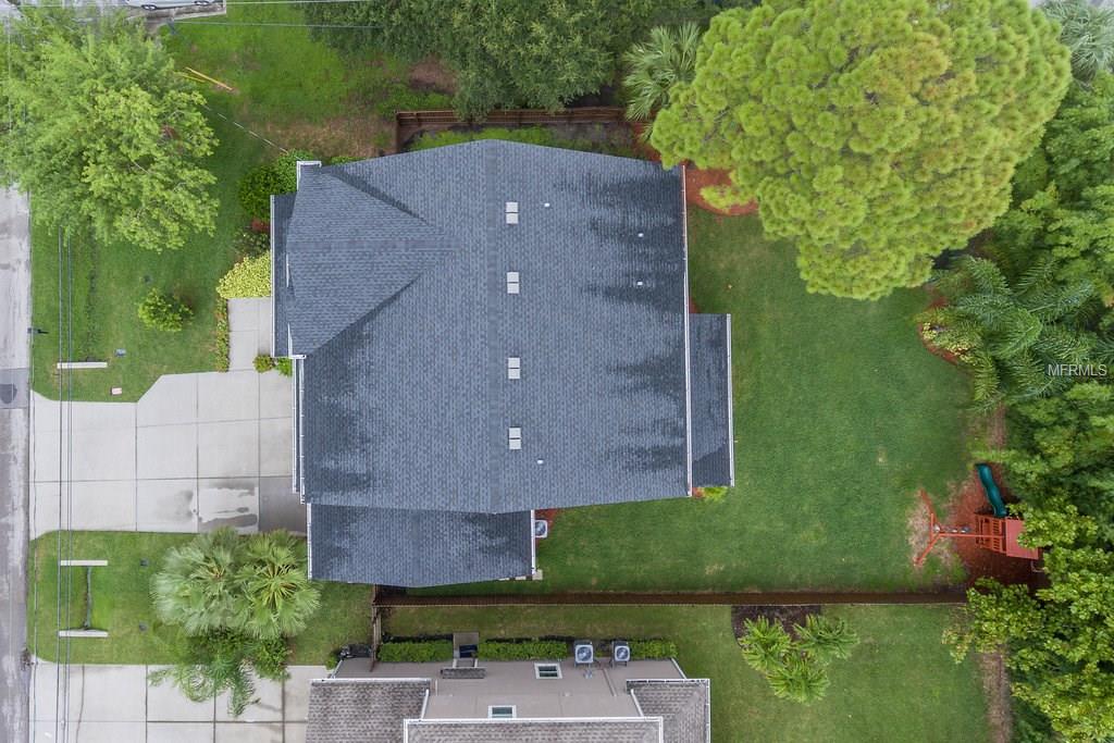 5217 W CLEVELAND STREET, TAMPA, Florida 33609, 4 Bedrooms Bedrooms, 8 Rooms Rooms,3 BathroomsBathrooms,Residential,For sale,CLEVELAND,U7834391