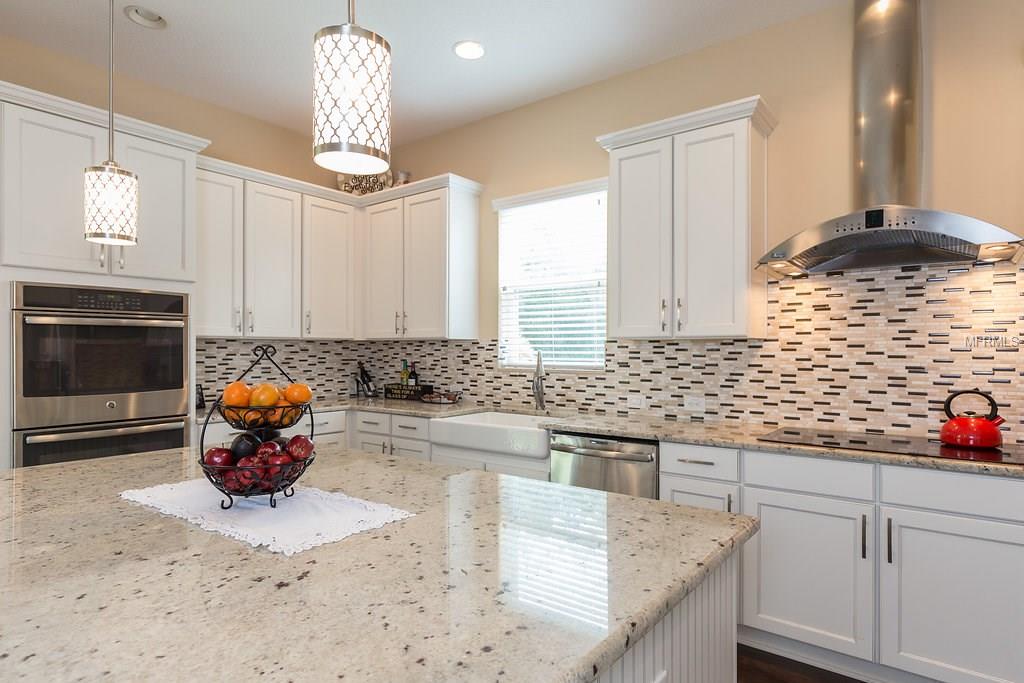 5217 W CLEVELAND STREET, TAMPA, Florida 33609, 4 Bedrooms Bedrooms, 8 Rooms Rooms,3 BathroomsBathrooms,Residential,For sale,CLEVELAND,U7834391