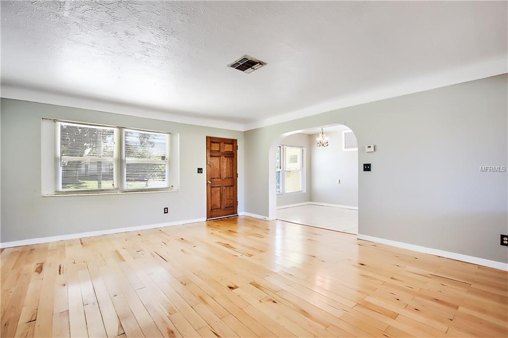 4401 24TH AVENUE N, ST PETERSBURG, Florida 33713, 3 Bedrooms Bedrooms, 5 Rooms Rooms,1 BathroomBathrooms,Residential,For sale,24TH,U7836526