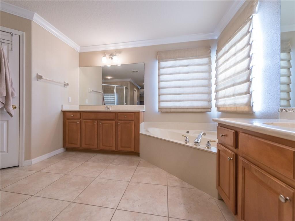 3291 KENTSHIRE BOULEVARD, OCOEE, Florida 34761, 5 Bedrooms Bedrooms, 12 Rooms Rooms,3 BathroomsBathrooms,Residential,For sale,KENTSHIRE,O5546754