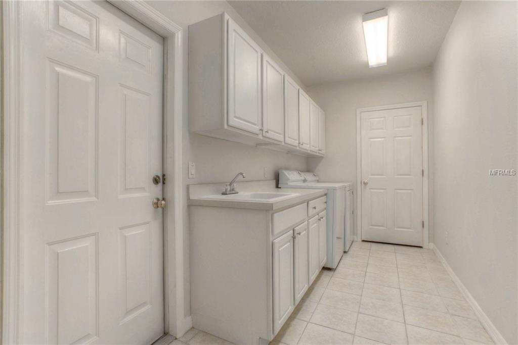 17808 EAGLE TRACE STREET, TAMPA, Florida 33647, 4 Bedrooms Bedrooms, 9 Rooms Rooms,3 BathroomsBathrooms,Residential,For sale,EAGLE TRACE,T2915700