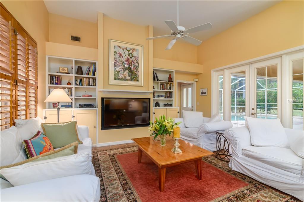 6629 SAINT JAMES CROSSING, UNIVERSITY PARK, Florida 34201, 3 Bedrooms Bedrooms, 8 Rooms Rooms,3 BathroomsBathrooms,Residential,For sale,SAINT JAMES,A4206993