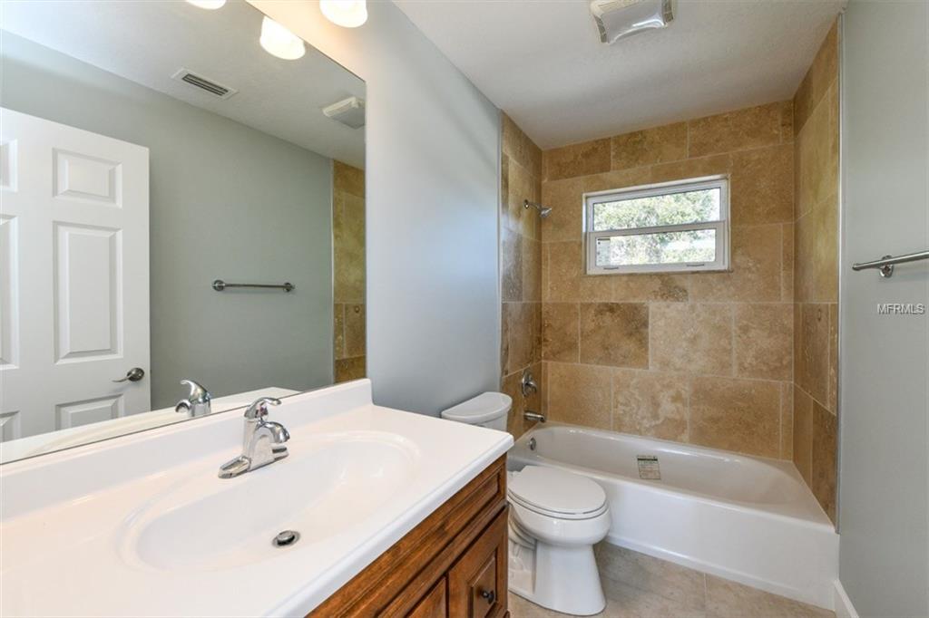 412 BAYVIEW PARKWAY, NOKOMIS, Florida 34275, 3 Bedrooms Bedrooms, 11 Rooms Rooms,2 BathroomsBathrooms,Residential,For sale,BAYVIEW,A4208431