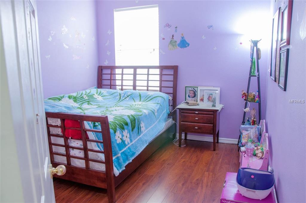 5593 BERWOOD DRIVE, ORLANDO, Florida 32810, 4 Bedrooms Bedrooms, 8 Rooms Rooms,3 BathroomsBathrooms,Residential,For sale,BERWOOD,O5559841