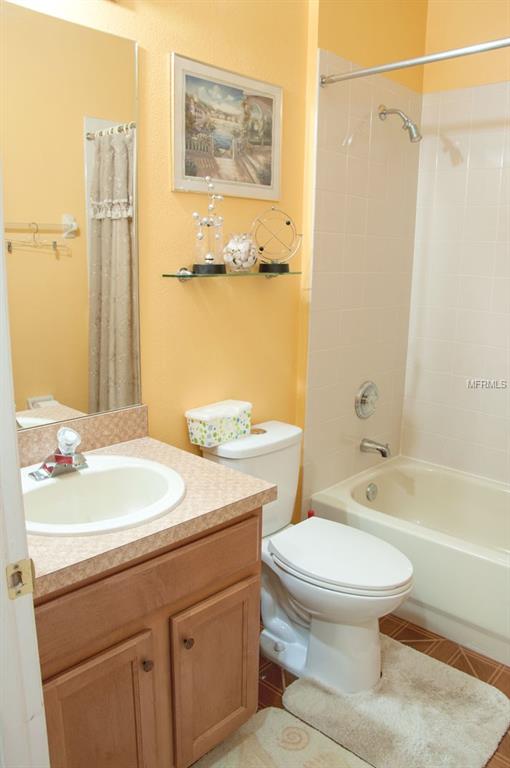 5593 BERWOOD DRIVE, ORLANDO, Florida 32810, 4 Bedrooms Bedrooms, 8 Rooms Rooms,3 BathroomsBathrooms,Residential,For sale,BERWOOD,O5559841