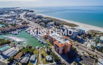 13235 GULF BOULEVARD, MADEIRA BEACH, Florida 33708, 2 Bedrooms Bedrooms, 6 Rooms Rooms,2 BathroomsBathrooms,Residential,For sale,GULF,U7846613