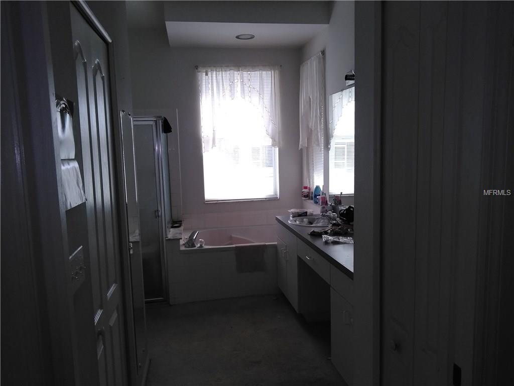 2227 N CREEK COURT, SUN CITY CENTER, Florida 33573, 3 Bedrooms Bedrooms, 3 Rooms Rooms,2 BathroomsBathrooms,Residential,For sale,CREEK,O5560709